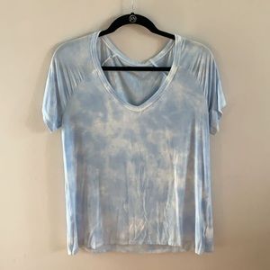 Arie/ American Eagle soft and sexy short sleeve